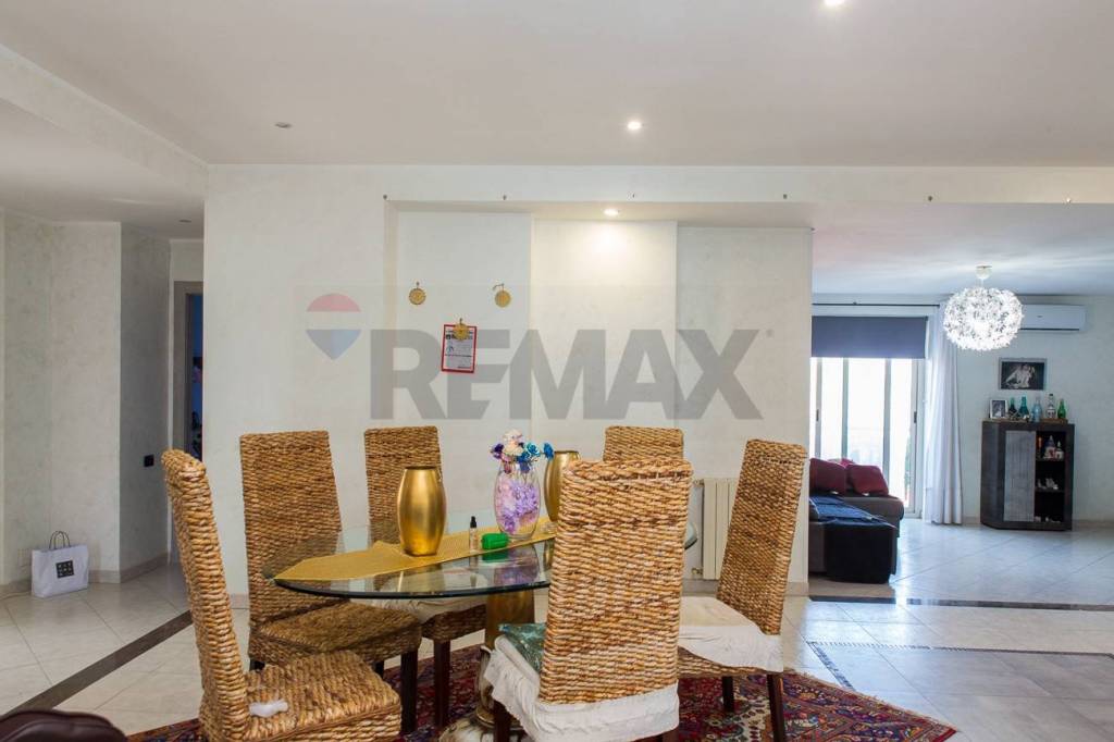 appartamento in vendita a Belpasso in zona Piano Tavola