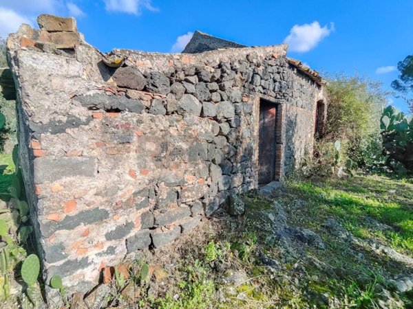 casa indipendente in vendita a Belpasso