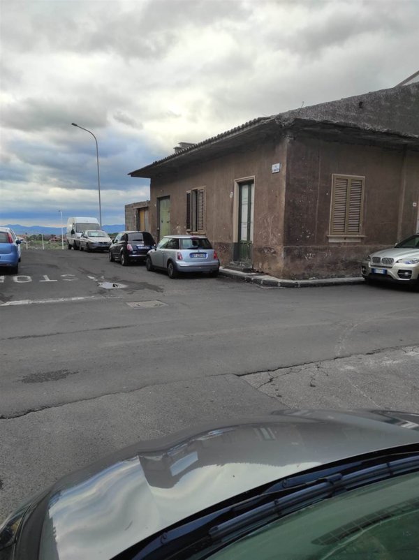 casa indipendente in vendita a Belpasso