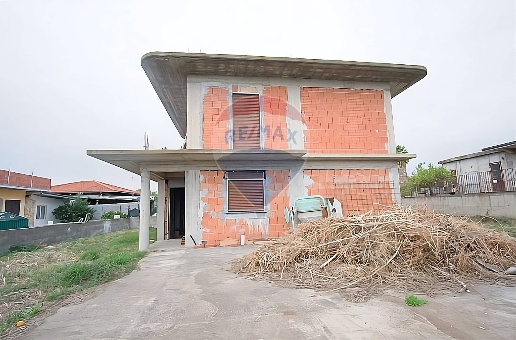 casa indipendente in vendita a Belpasso in zona Piano Tavola