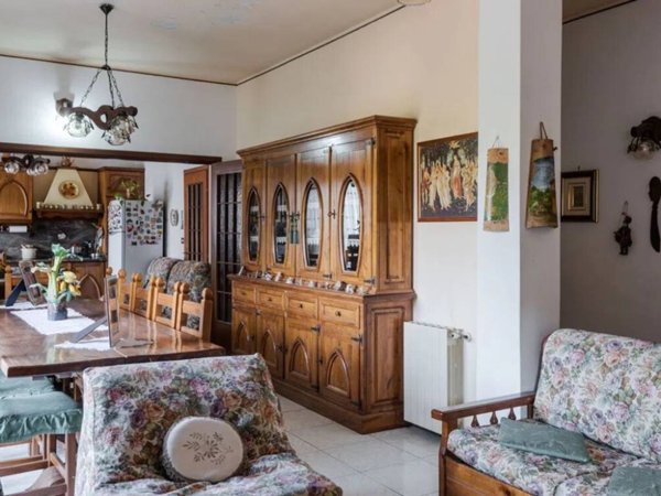 casa indipendente in vendita a Belpasso