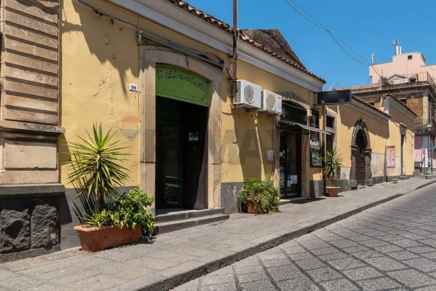 locale commerciale in vendita a Belpasso