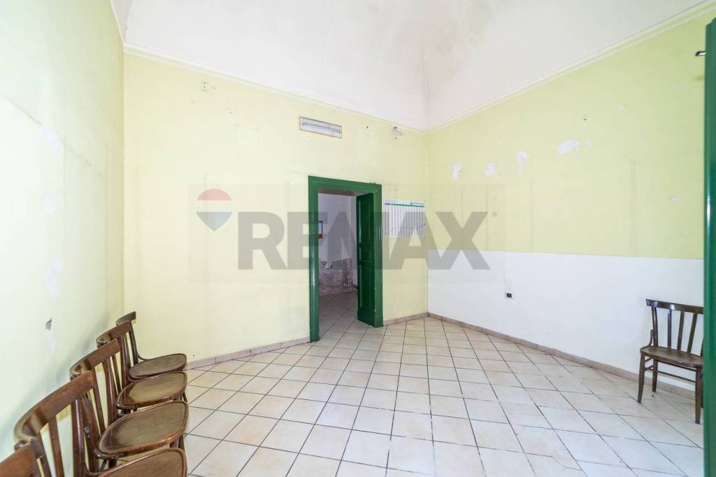 negozio in vendita a Belpasso