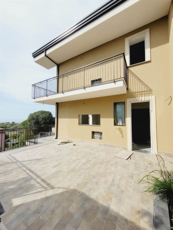 casa indipendente in vendita a Belpasso