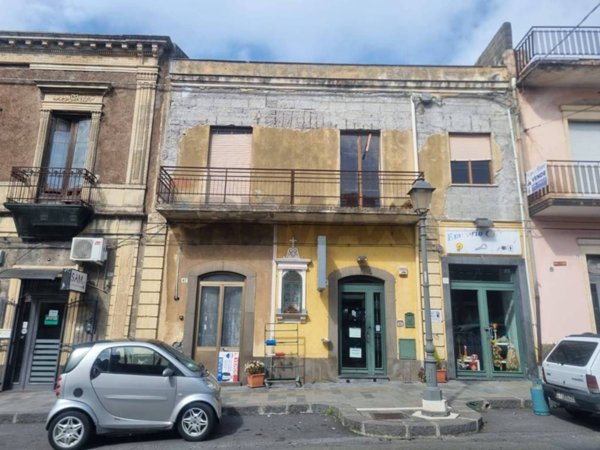 casa indipendente in vendita a Belpasso