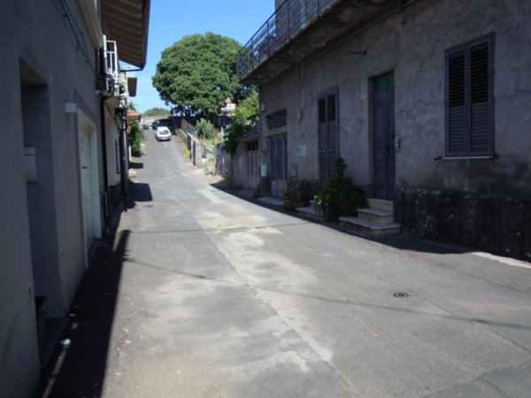 casa indipendente in vendita a Belpasso