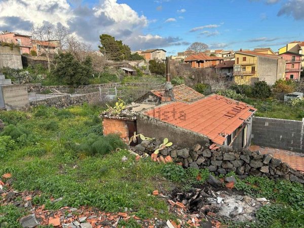 casa indipendente in vendita a Belpasso