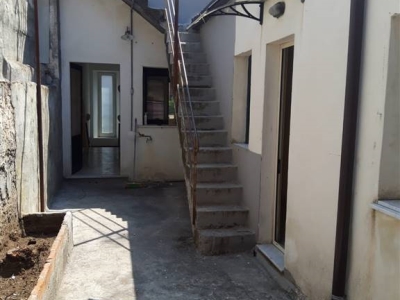 casa indipendente in vendita a Belpasso