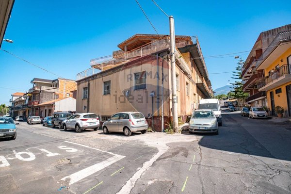 capannone in vendita a Belpasso