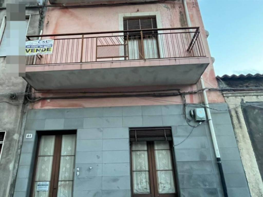casa indipendente in vendita a Belpasso