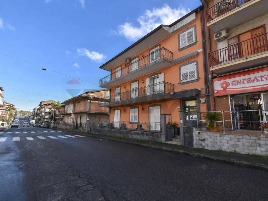 casa indipendente in vendita a Belpasso