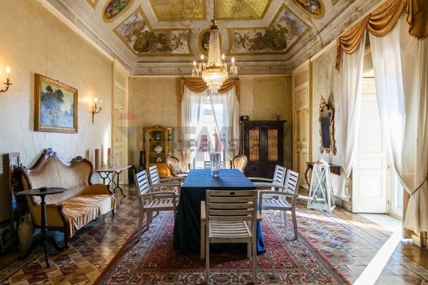 casa indipendente in vendita a Belpasso