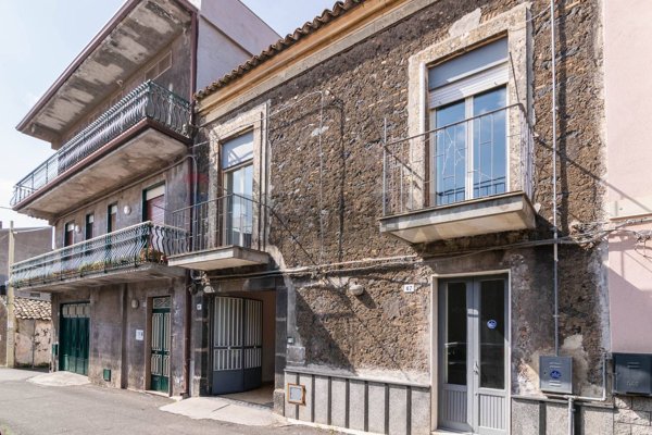 casa indipendente in vendita a Belpasso