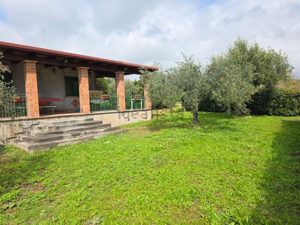 casa indipendente in vendita a Belpasso