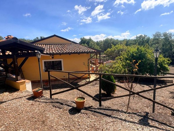 casa indipendente in vendita a Belpasso