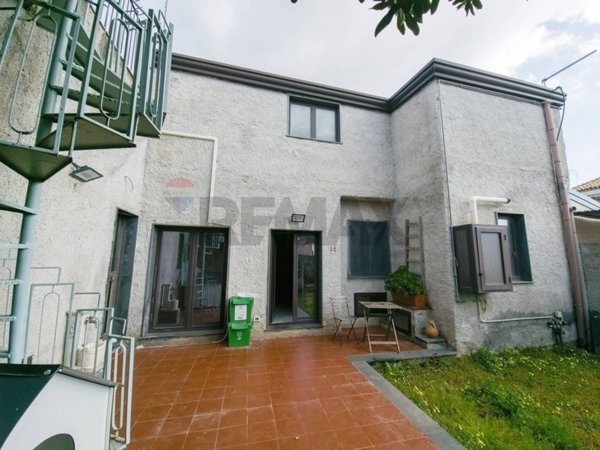 casa indipendente in vendita a Belpasso