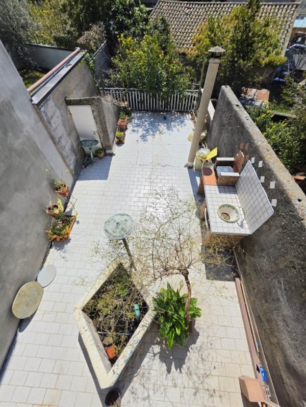 casa indipendente in vendita a Belpasso