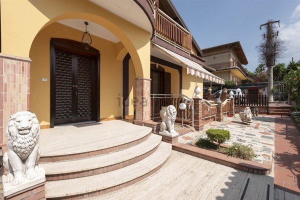 casa indipendente in vendita a Belpasso