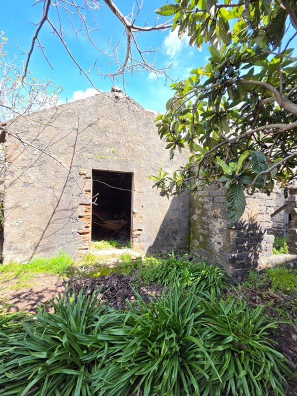 casa indipendente in vendita a Belpasso