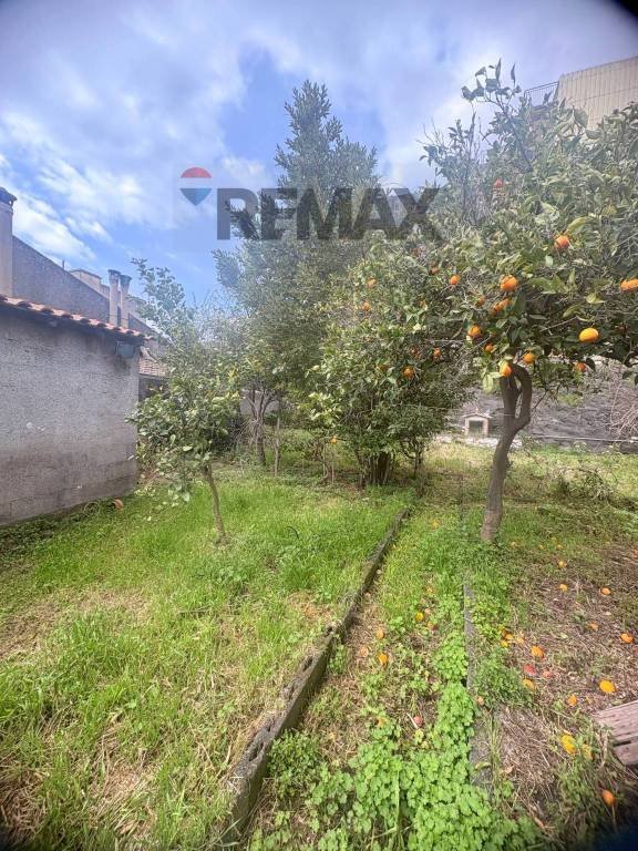 casa indipendente in vendita a Belpasso