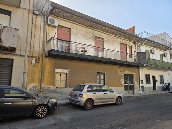 appartamento in vendita a Belpasso in zona Piano Tavola