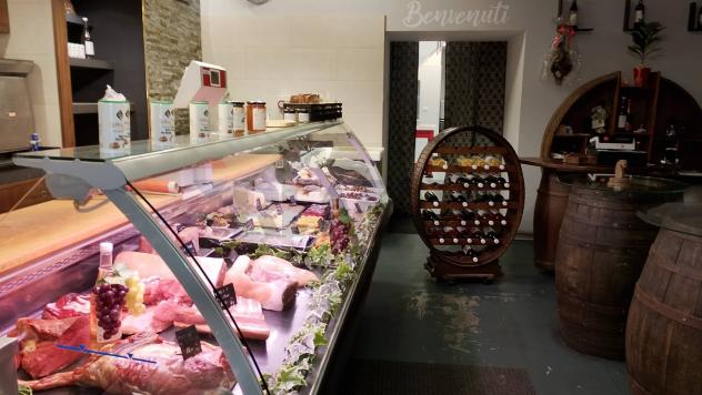 negozio in vendita a Belpasso