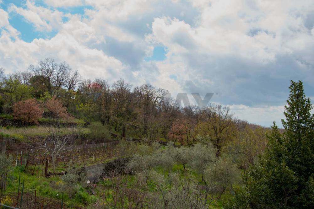 casa indipendente in vendita a Belpasso