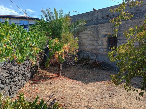 casa indipendente in vendita a Belpasso