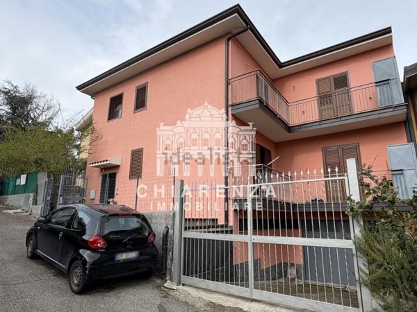 casa indipendente in vendita a Belpasso