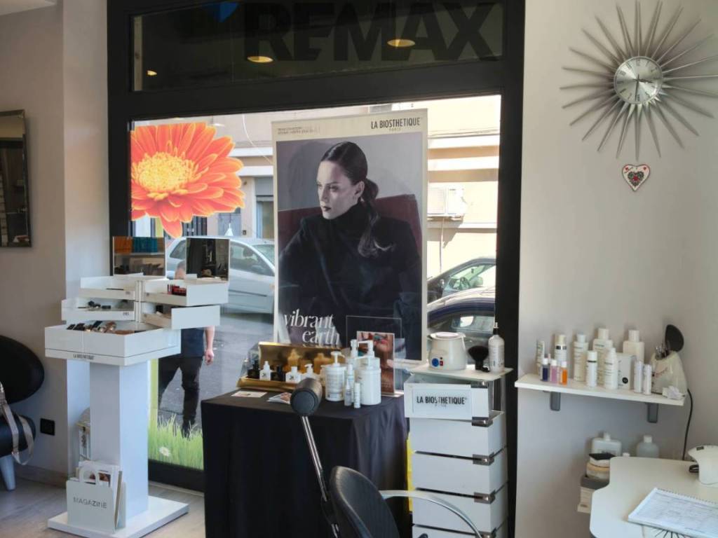 negozio in vendita a Belpasso