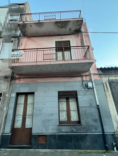 casa indipendente in vendita a Belpasso