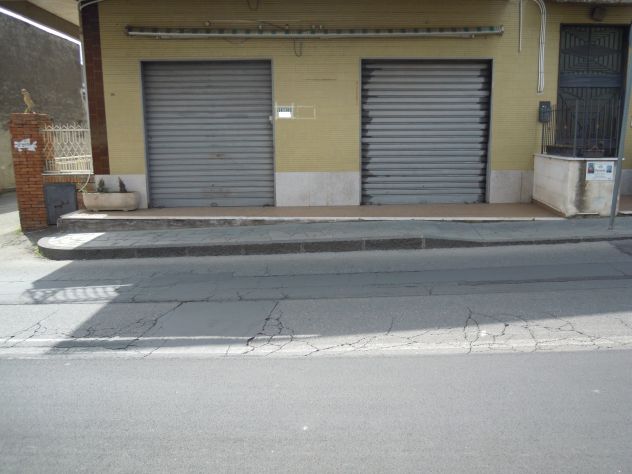 negozio in vendita a Belpasso