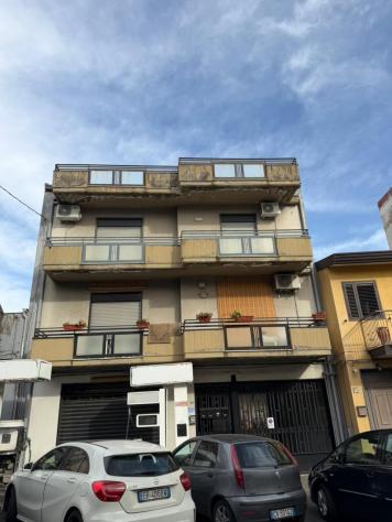 locale commerciale in vendita a Belpasso