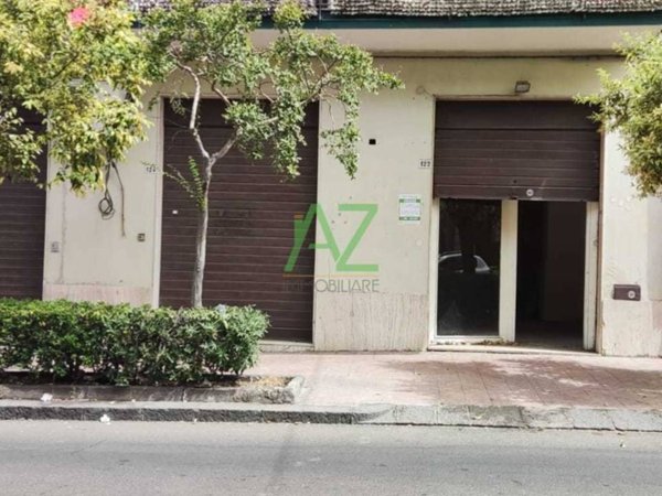 negozio in vendita a Belpasso