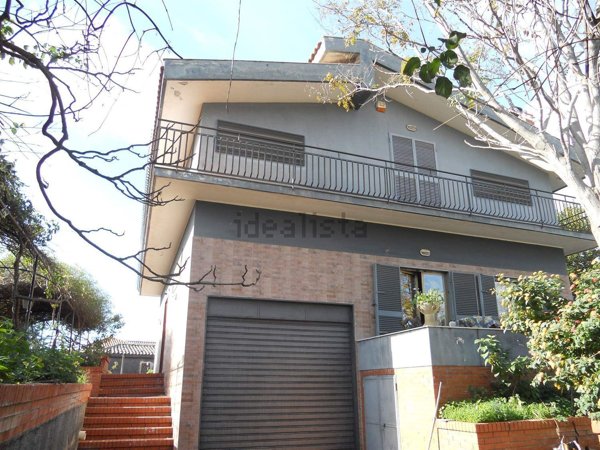 casa indipendente in vendita a Belpasso in zona Piano Tavola