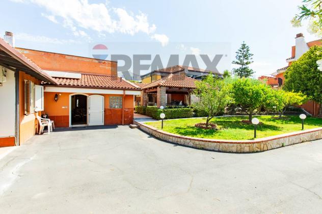 casa indipendente in vendita a Belpasso