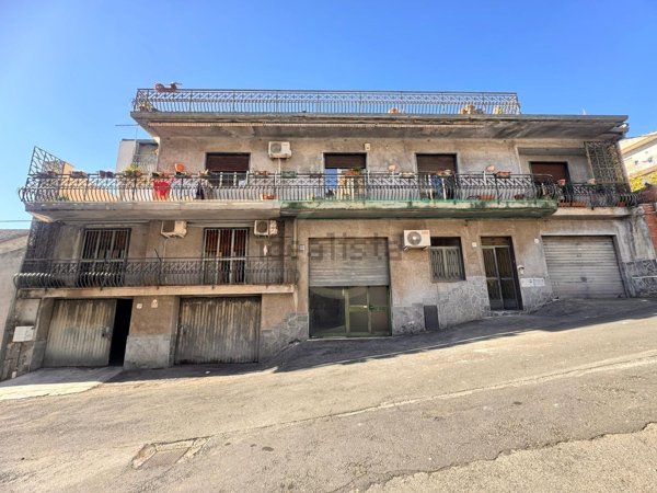 casa indipendente in vendita a Belpasso