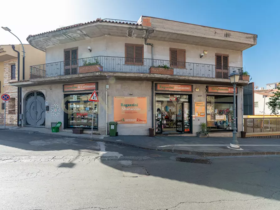negozio in vendita a Belpasso