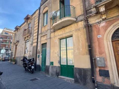 casa indipendente in vendita a Belpasso