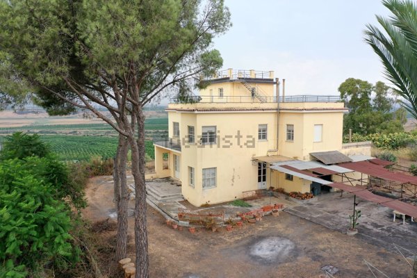 casa indipendente in vendita a Belpasso
