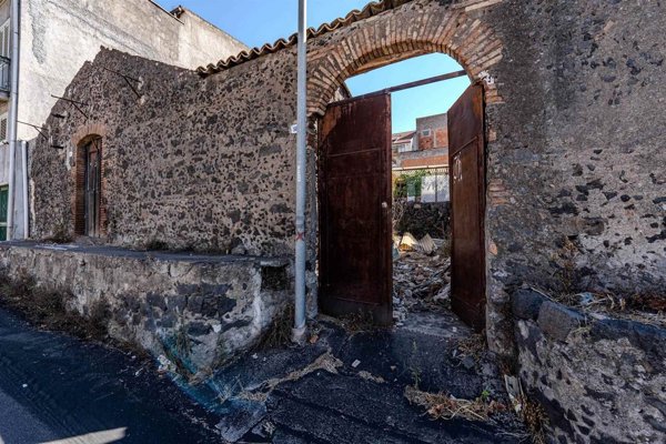 casale in vendita a Belpasso
