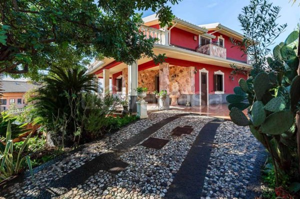 casa indipendente in vendita a Belpasso