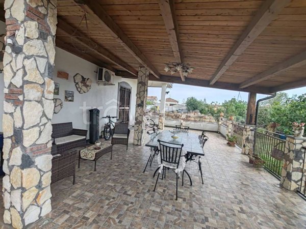 appartamento in vendita a Belpasso in zona Piano Tavola