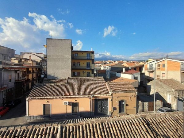 casa indipendente in vendita a Belpasso