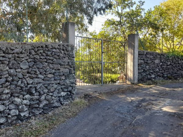 terreno in vendita a Belpasso