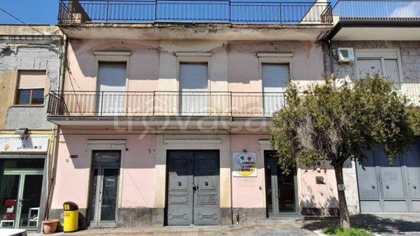 casa indipendente in vendita a Belpasso
