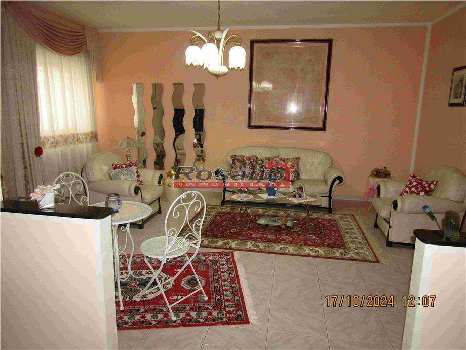 casa indipendente in vendita a Biancavilla