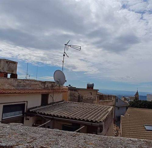 casa indipendente in vendita a Biancavilla