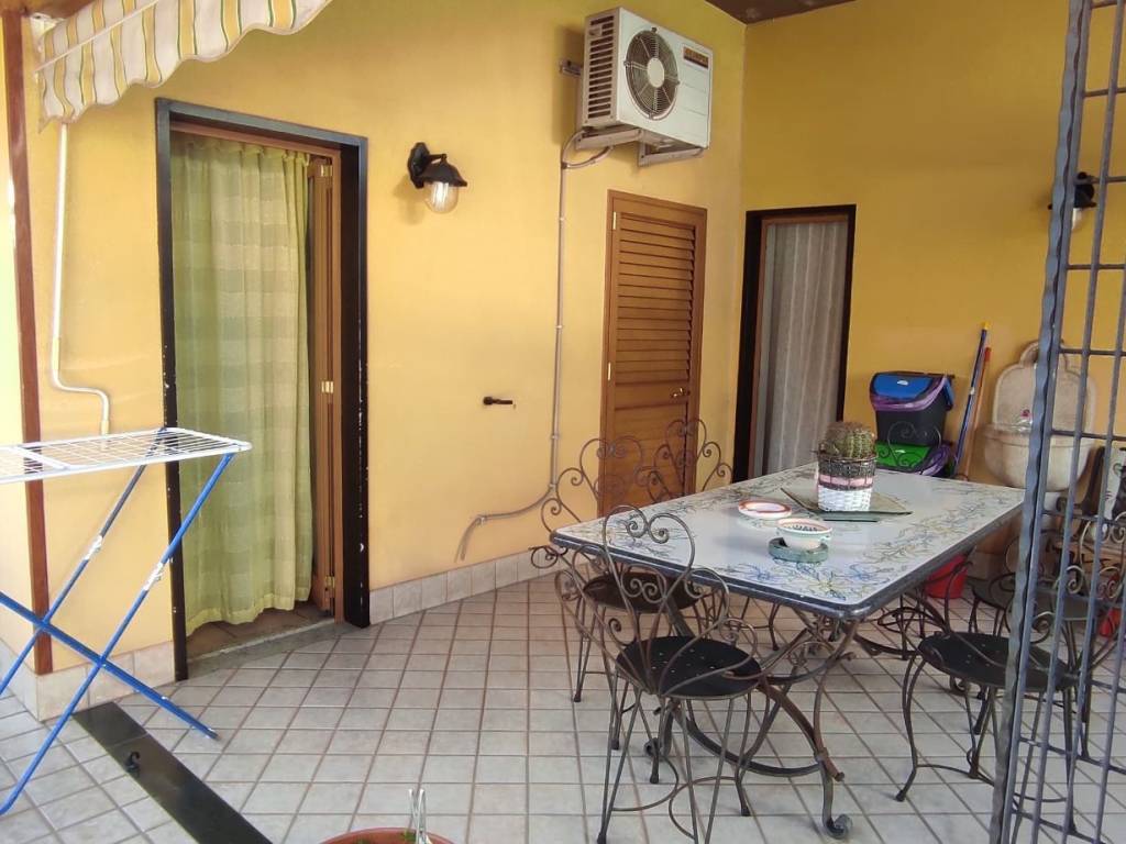 casa indipendente in vendita a Biancavilla