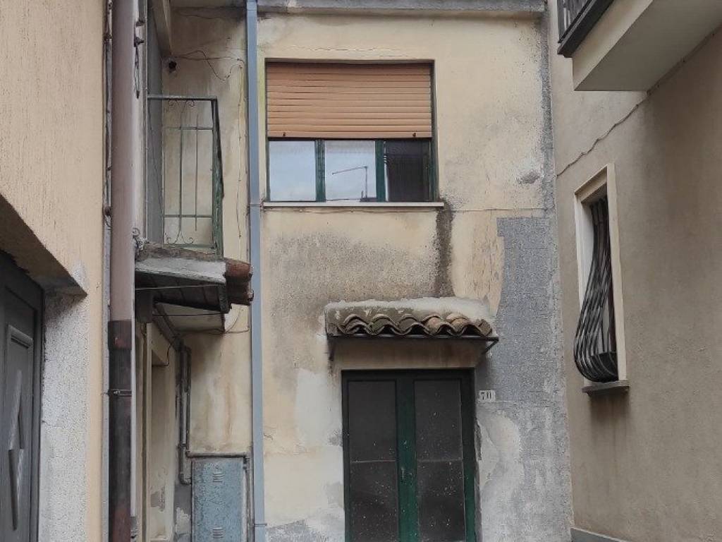 casa indipendente in vendita a Biancavilla
